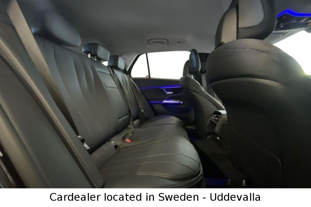 Mercedes-Benz E 300 2025