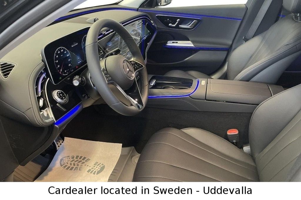 Mercedes-Benz E 300 2025