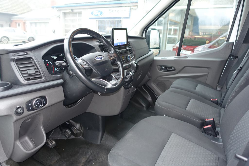 Ford Transit 2021