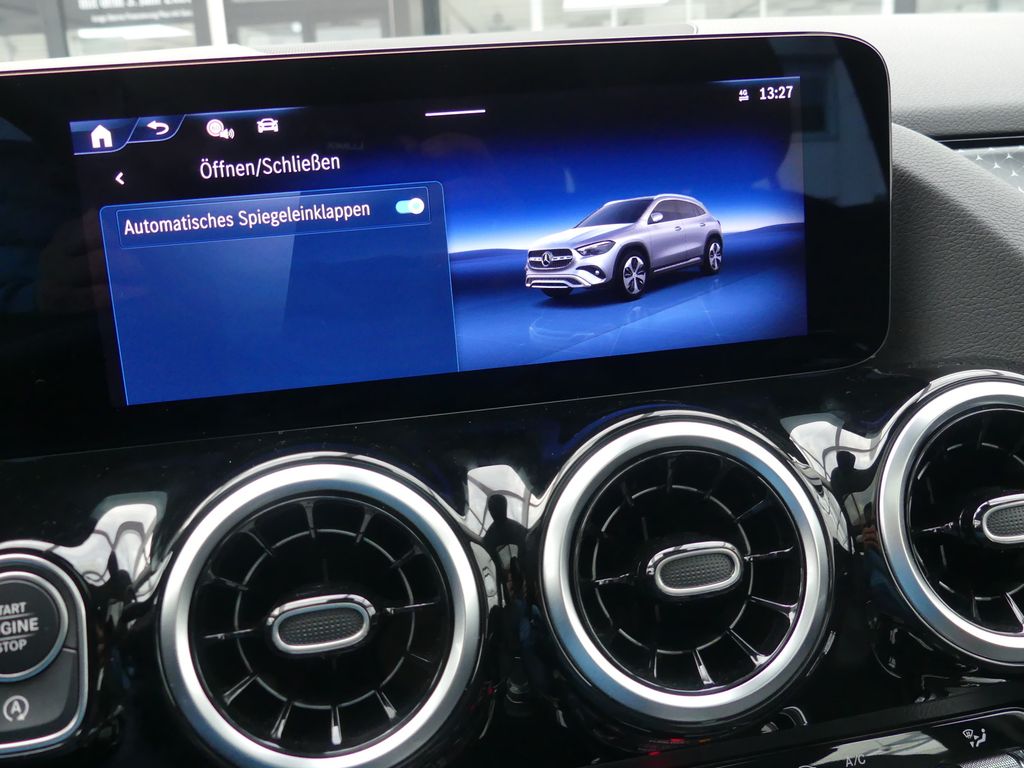 Mercedes-Benz GLA 180 2024