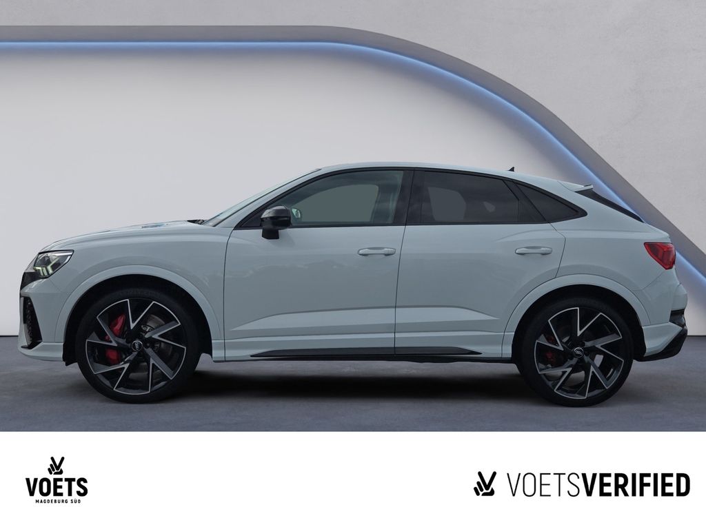 Audi RSQ3 2021