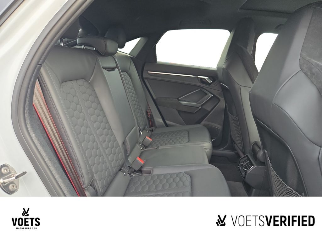 Audi RSQ3 2021