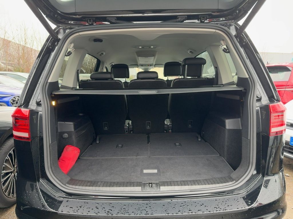 Volkswagen Touran 2025