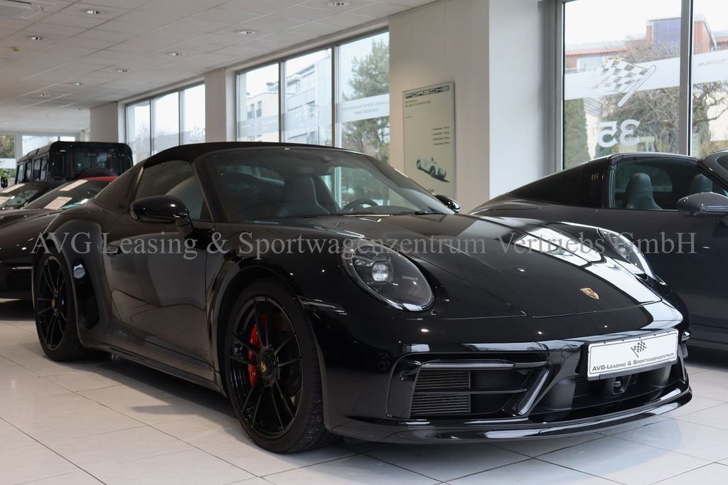 Porsche 992 2024