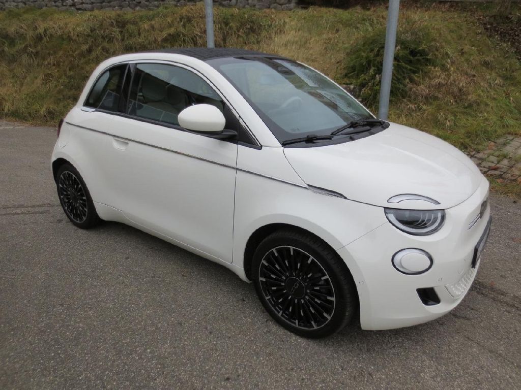 Fiat 500e 2023