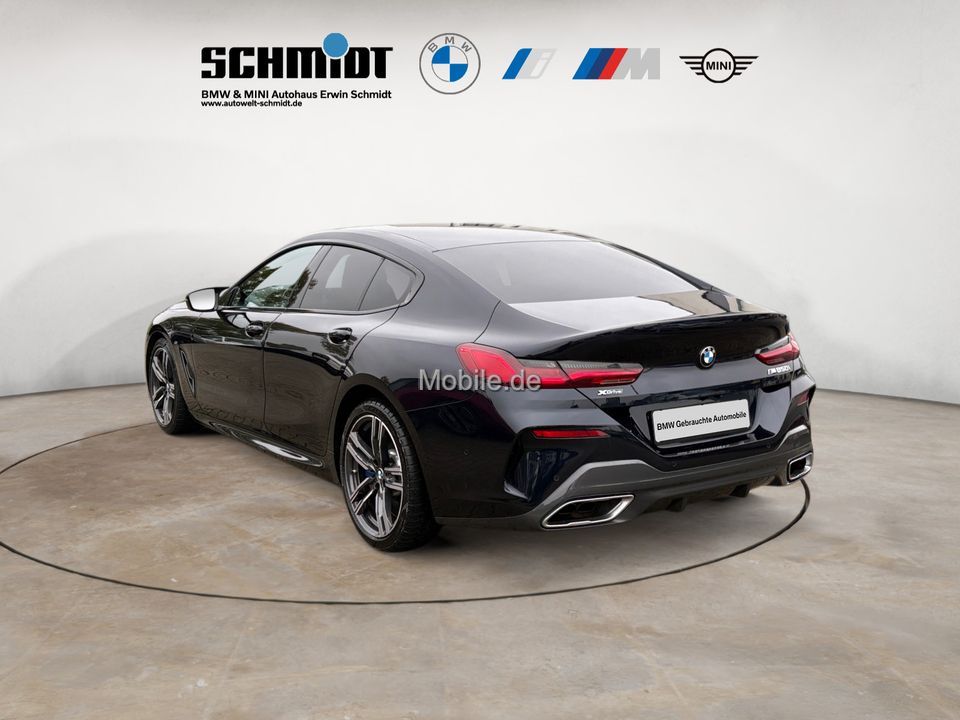 BMW M850 2022
