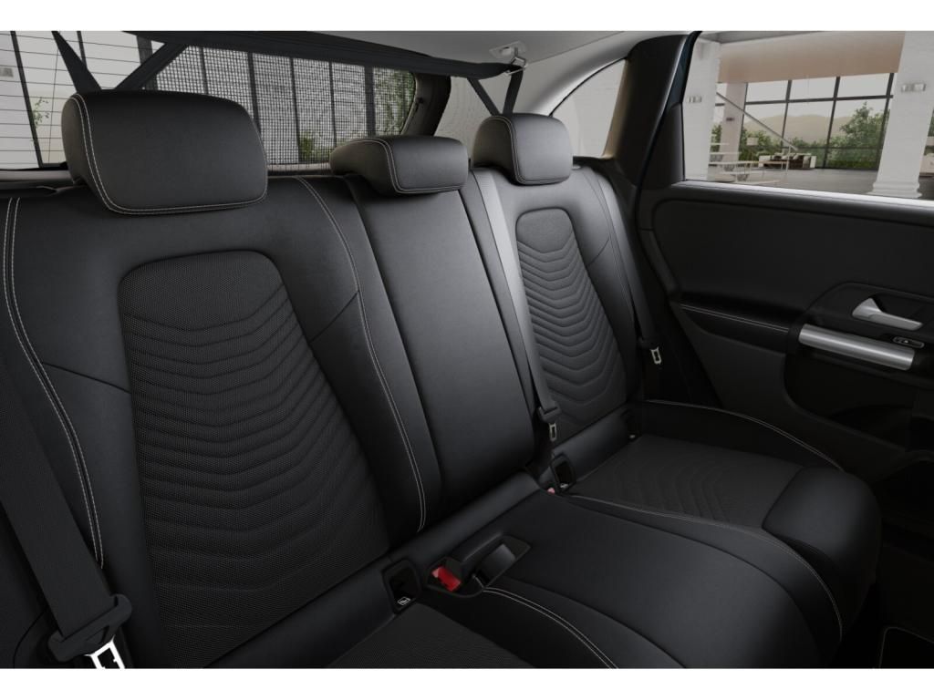 Mercedes-Benz B 200 2023