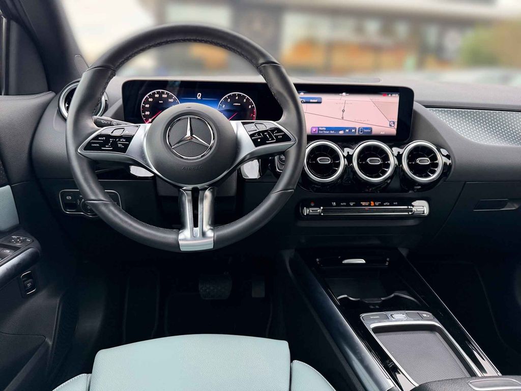 Mercedes-Benz GLA 220 2024