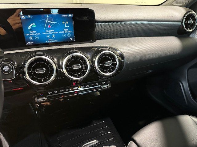 Mercedes-Benz A 250 2021