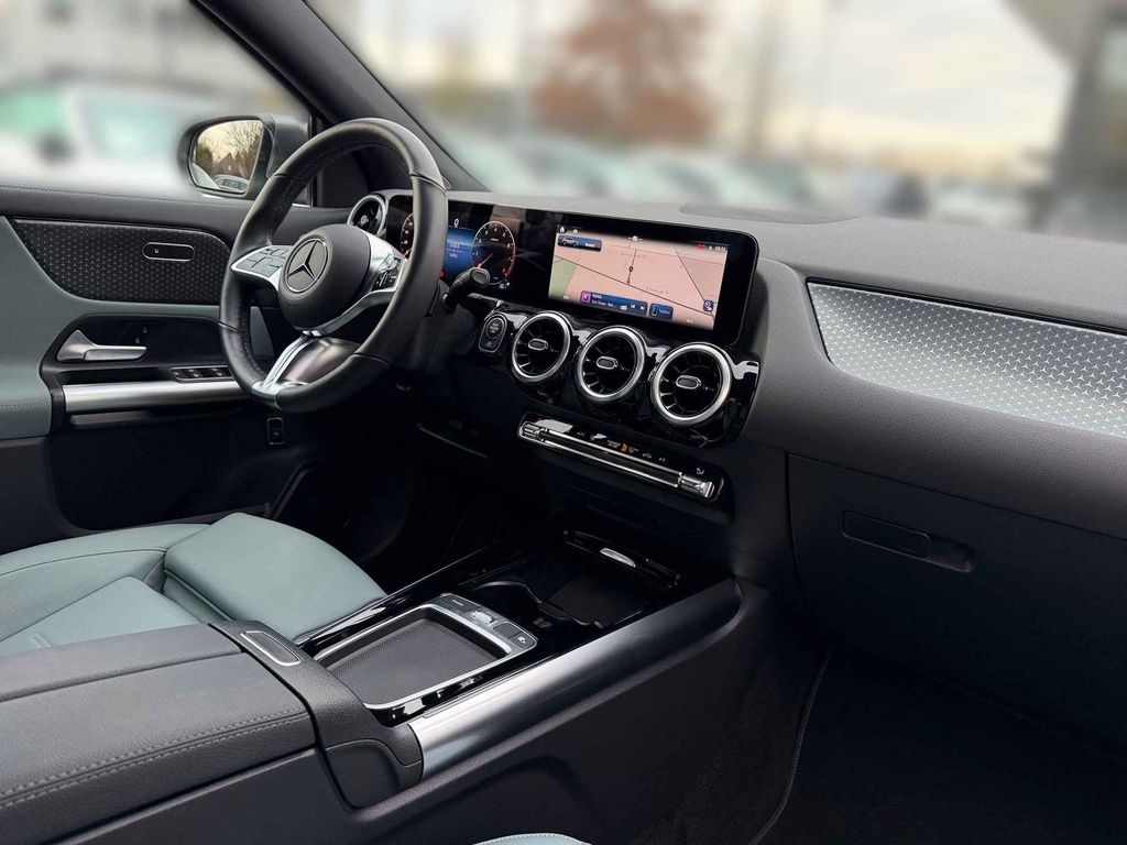Mercedes-Benz GLA 220 2024
