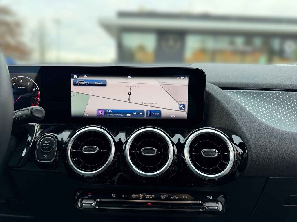 Mercedes-Benz GLA 220 2024