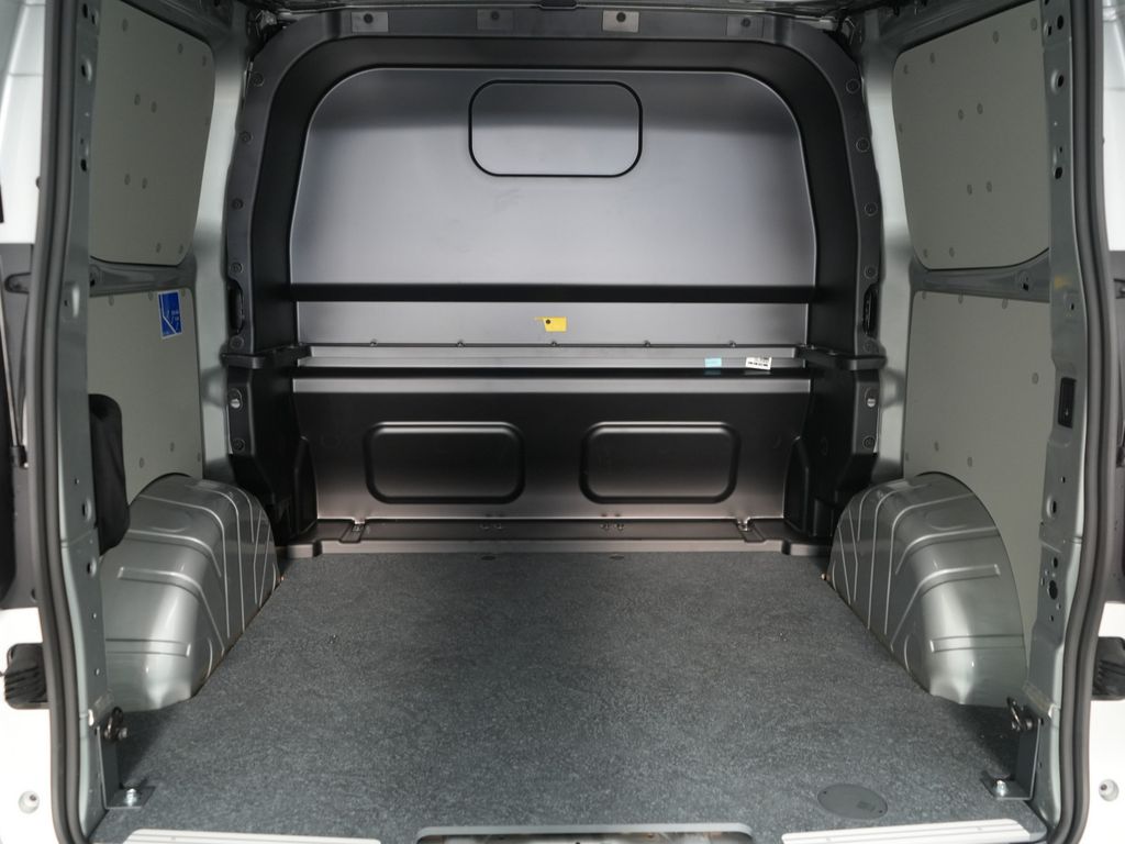 Volkswagen T7 Transporter