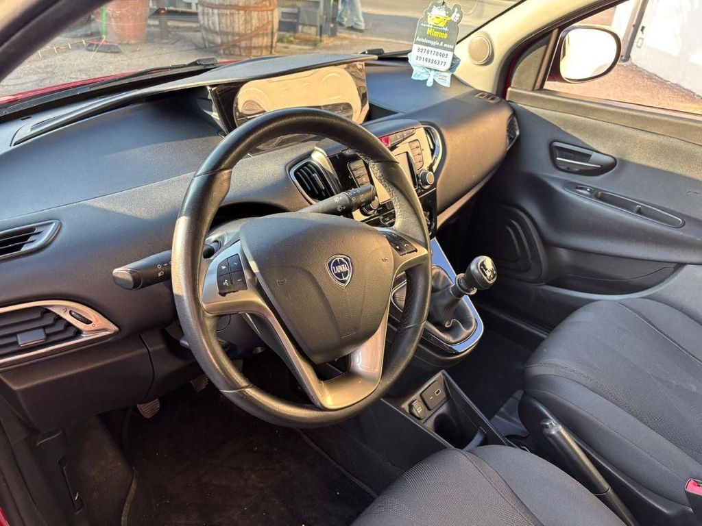 Lancia Ypsilon 2019