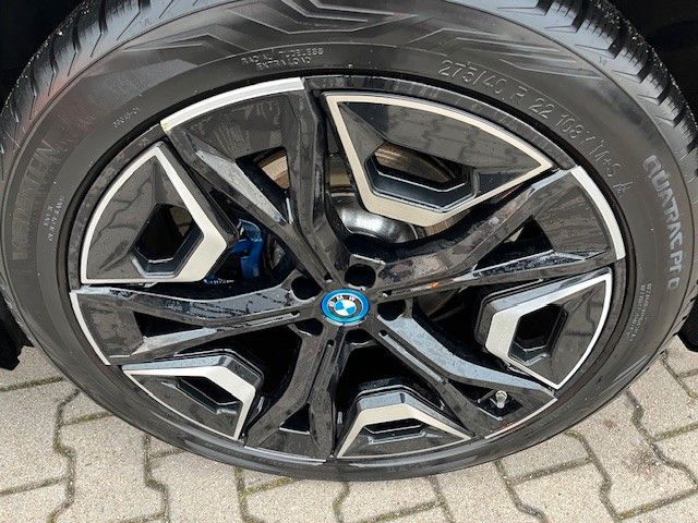 BMW iX 2022