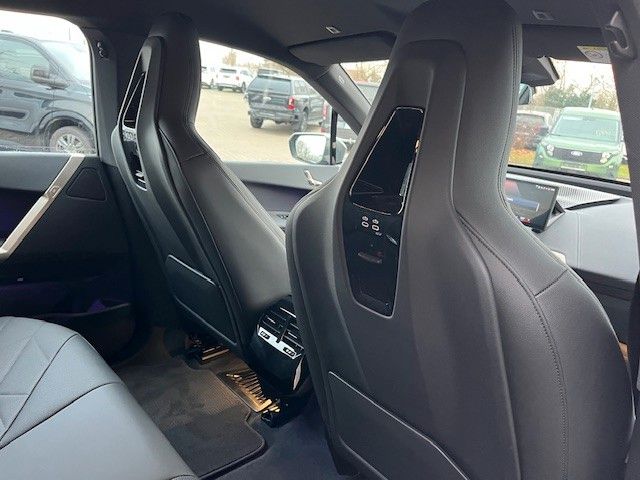 BMW iX 2022
