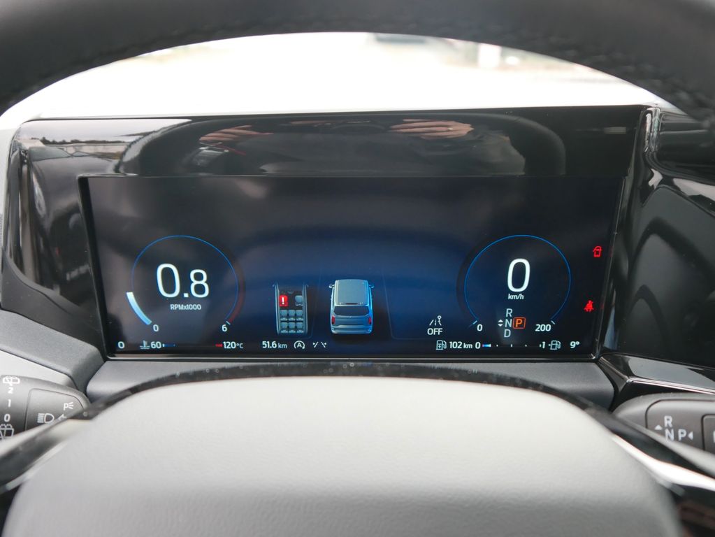 Ford Tourneo Custom 2025