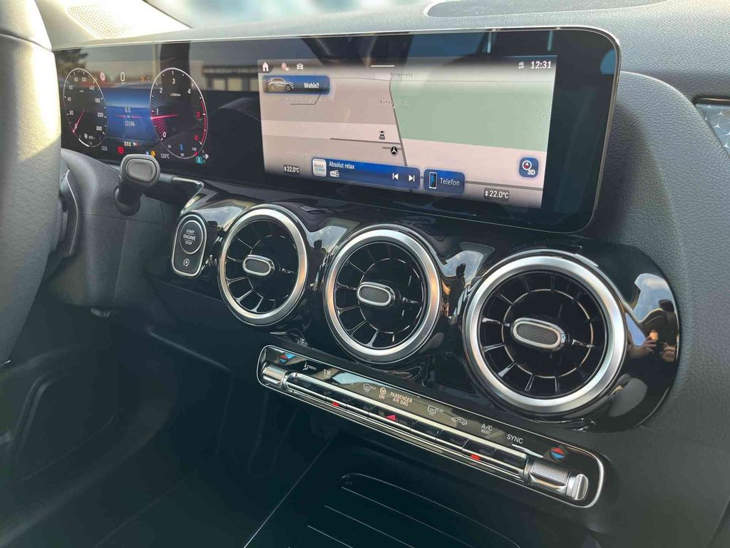 Mercedes-Benz GLA 220 2024