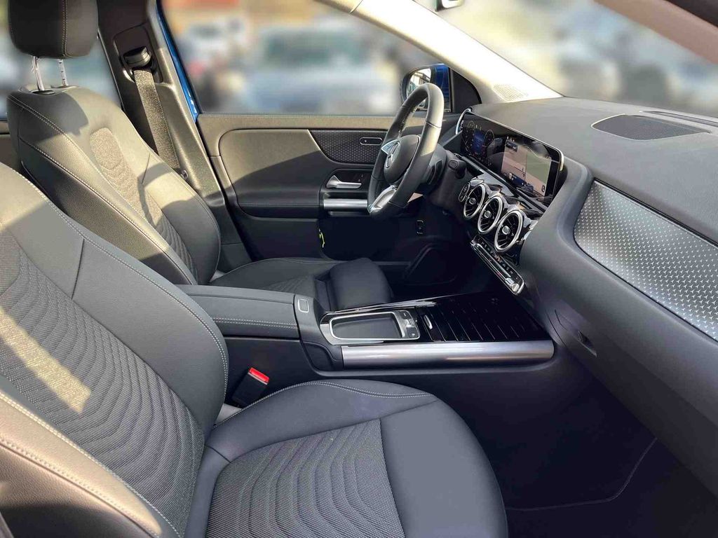 Mercedes-Benz GLA 220 2024