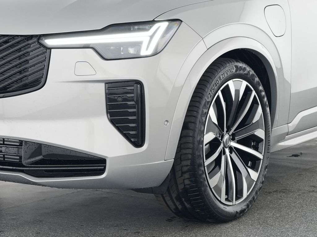 Volvo XC90 2025