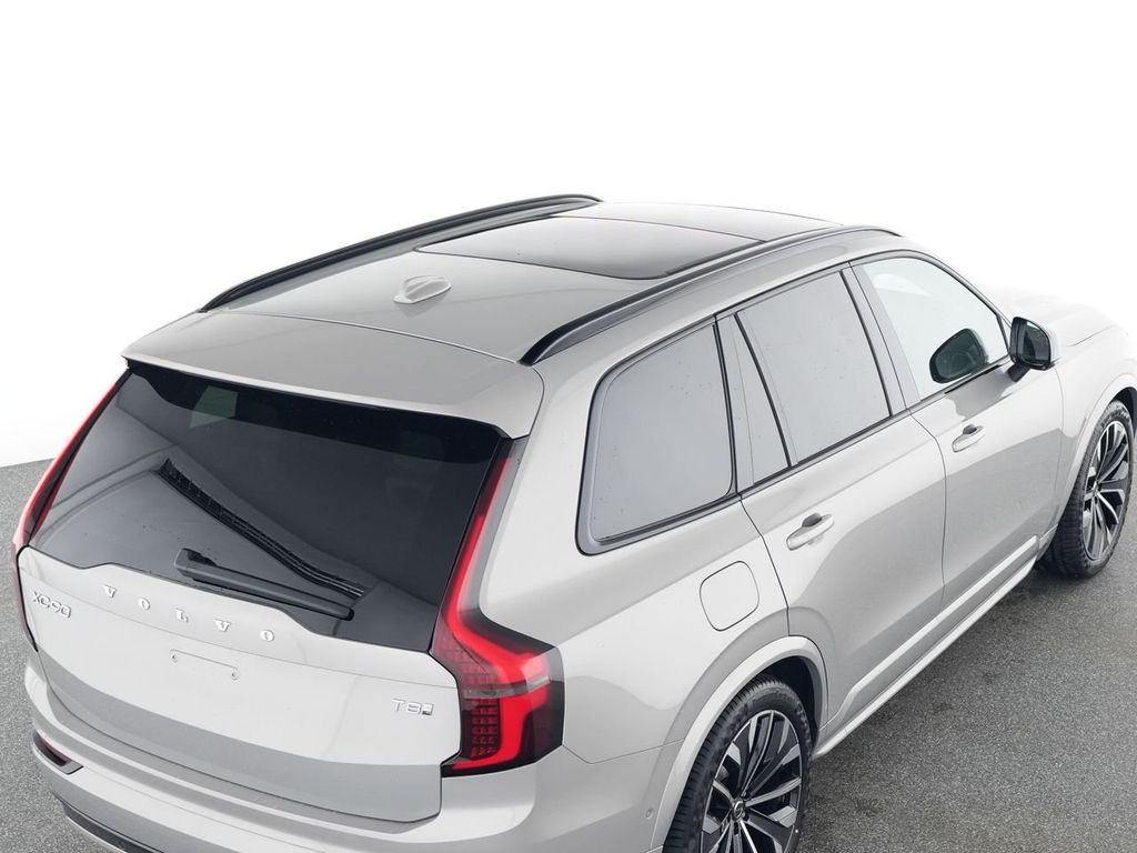 Volvo XC90 2025