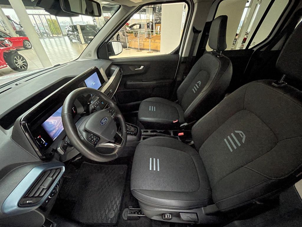 Ford Tourneo Courier 2025