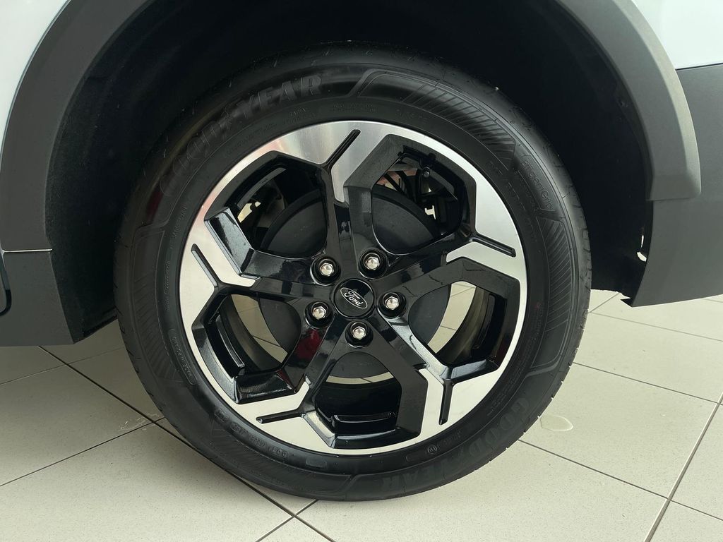 Ford Tourneo Courier 2025