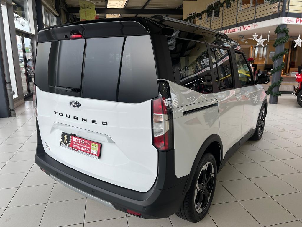 Ford Tourneo Courier 2025