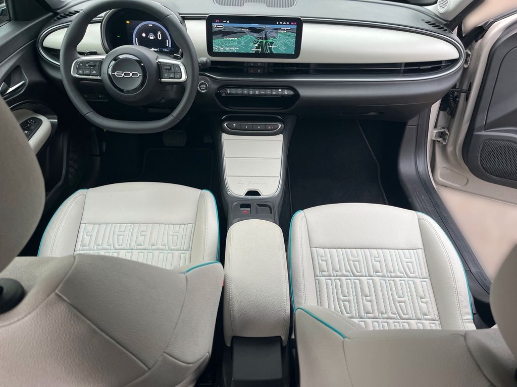 Fiat 600 2024