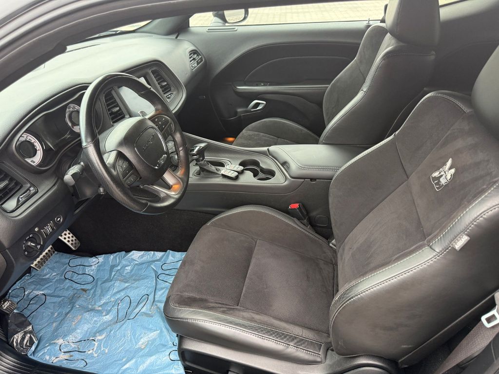 Dodge Challenger 2019