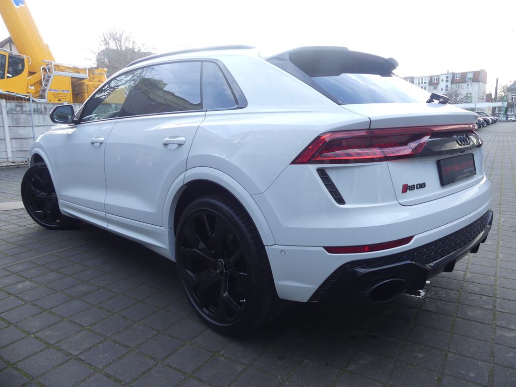 Audi RSQ8 2023