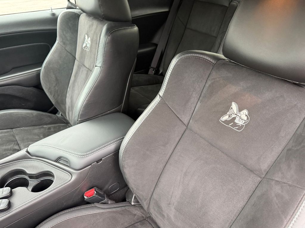 Dodge Challenger 2019