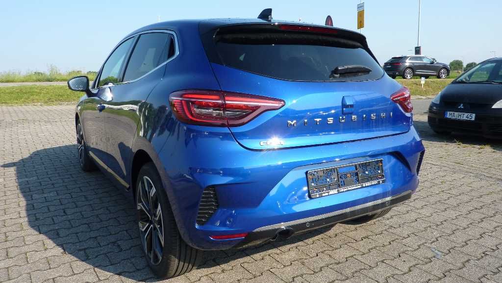 Mitsubishi Colt 2025