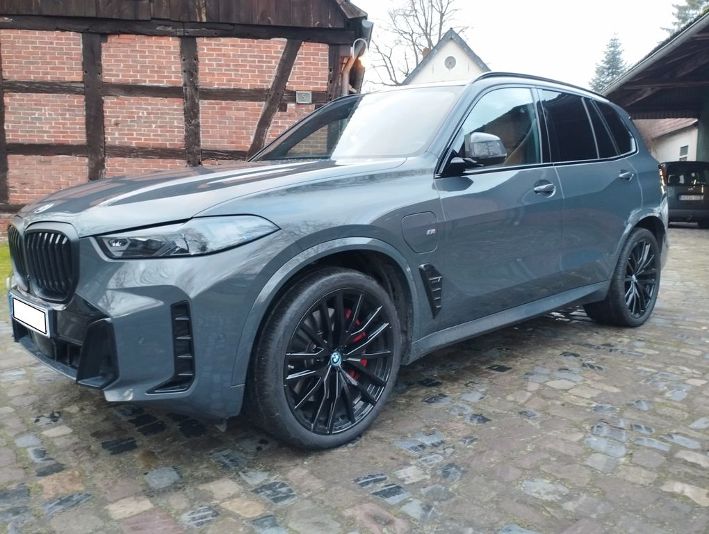 BMW X5 2024