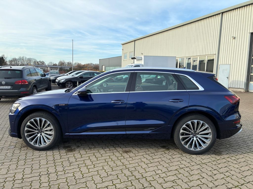 Audi e-tron 2022