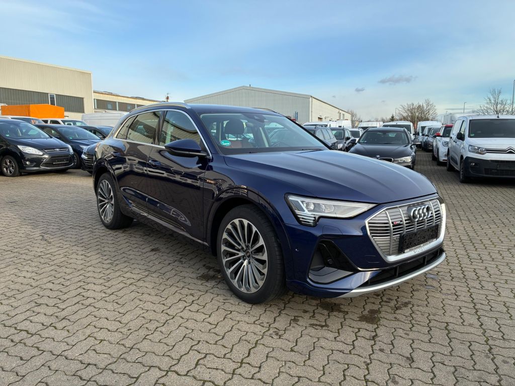 Audi e-tron 2022