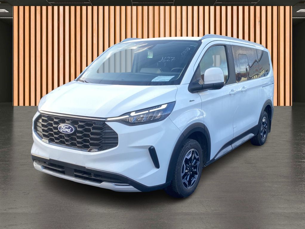 Ford Tourneo Custom 2025