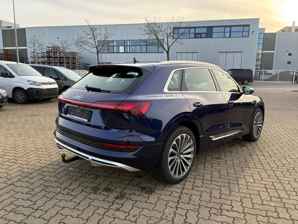 Audi e-tron 2022
