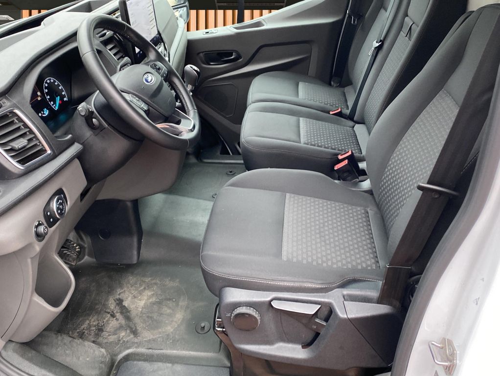 Ford Transit 2024