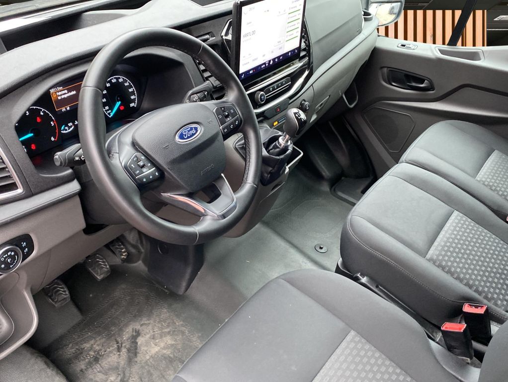 Ford Transit 2024