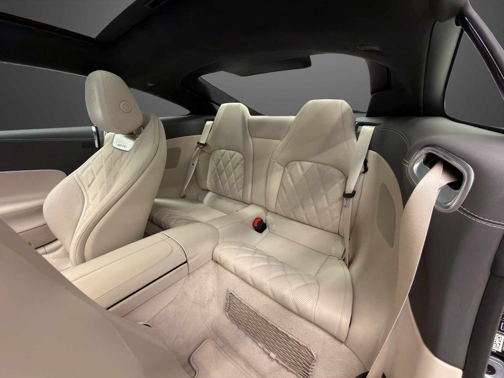 Mercedes-Benz AMG GT 2025