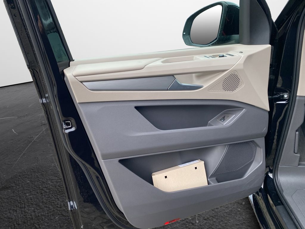 Volkswagen T7 California 2025