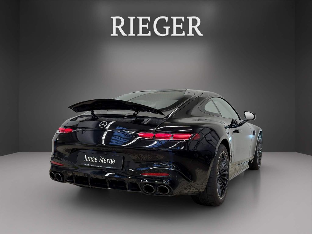 Mercedes-Benz AMG GT 2025