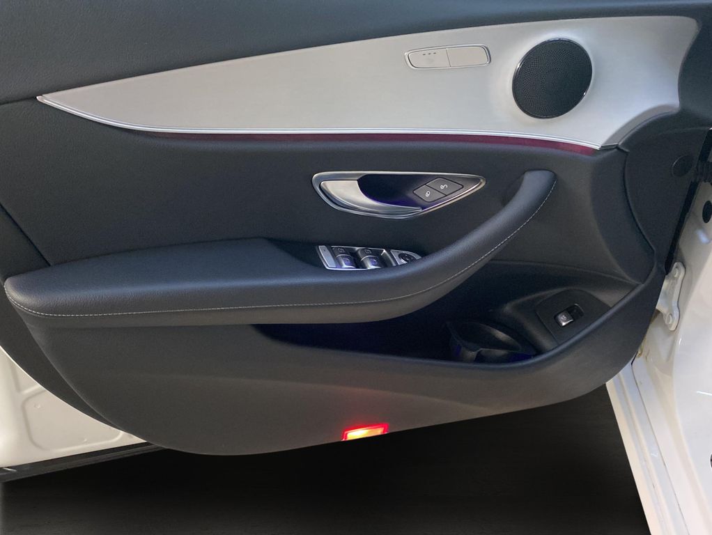 Mercedes-Benz E 300 2021