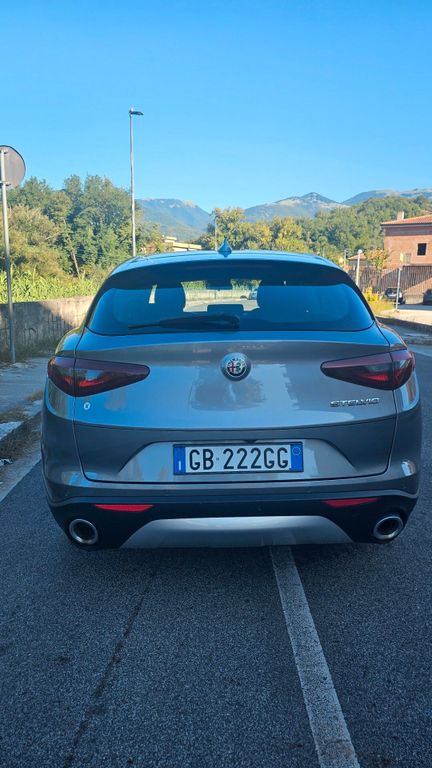Alfa Romeo Stelvio 2020