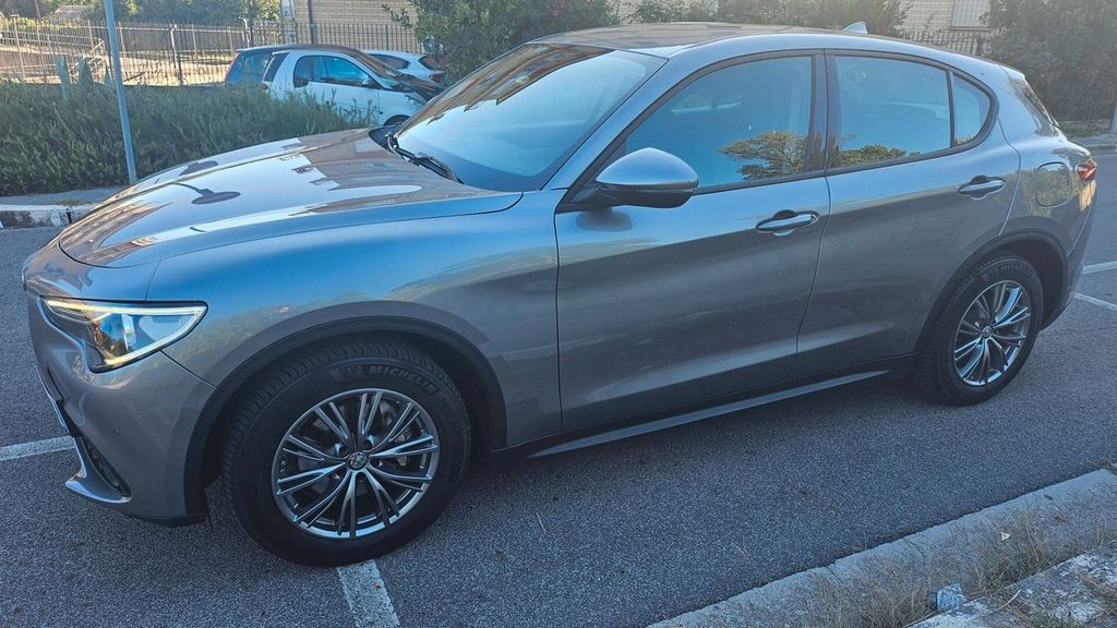 Alfa Romeo Stelvio 2020