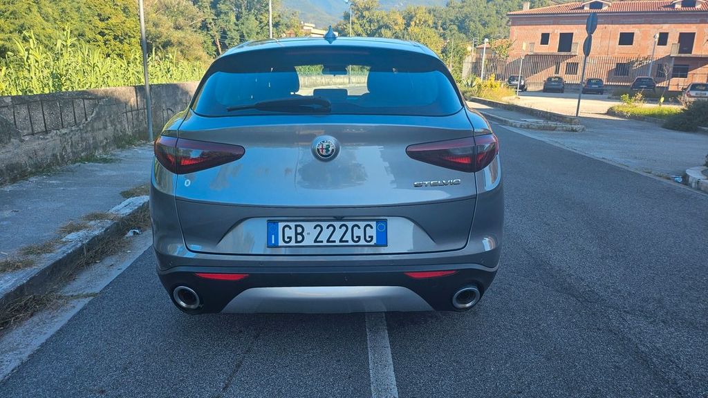 Alfa Romeo Stelvio 2020