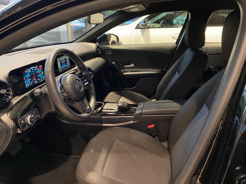 Mercedes-Benz A 180 2022