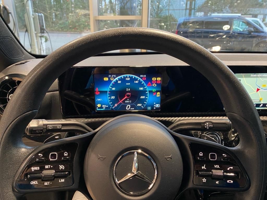 Mercedes-Benz A 180 2022