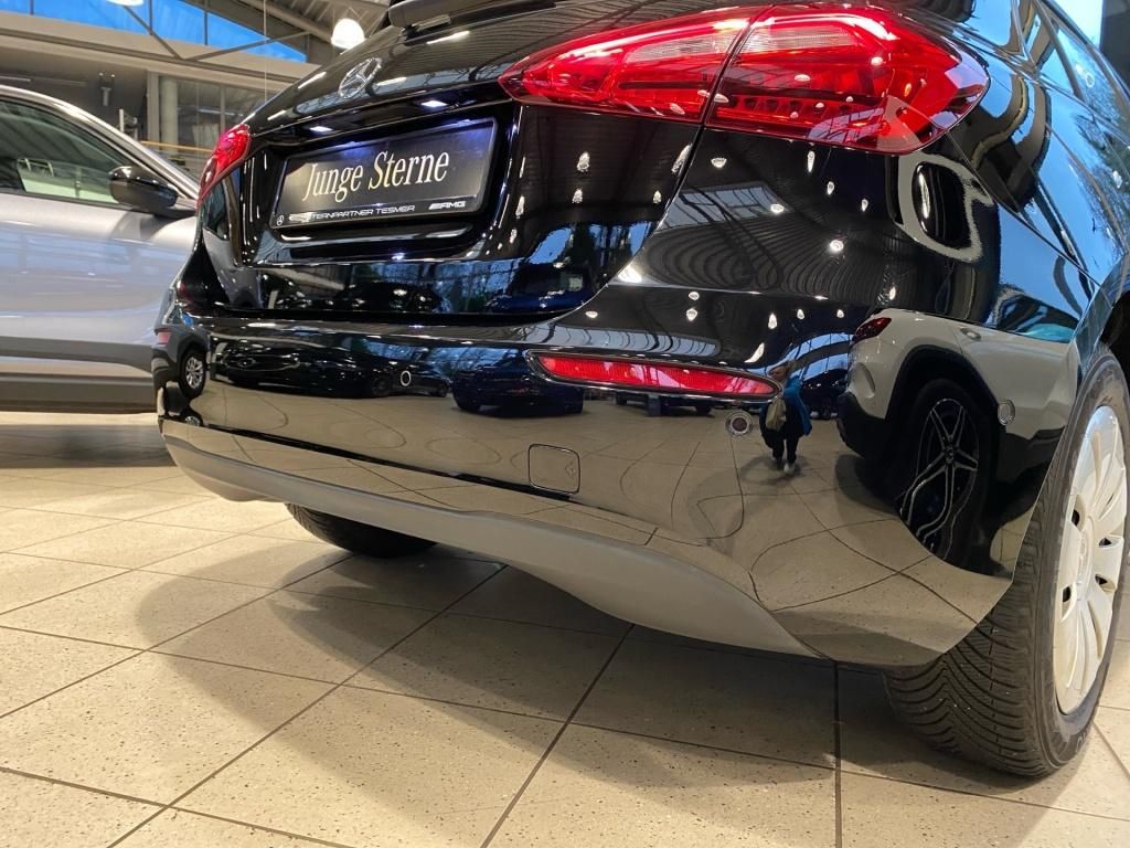 Mercedes-Benz A 180 2022