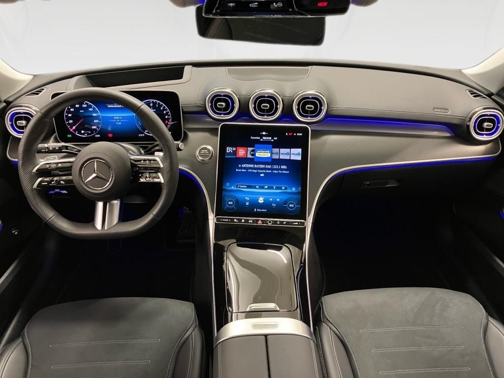 Mercedes-Benz C 300 2025